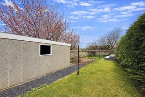 Photo 17- click for photo gallery